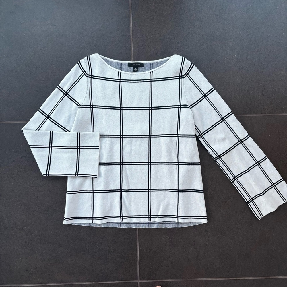 Ann Taylor Loft Windowpane Crew Neck Sweater - Picture 4 of 9